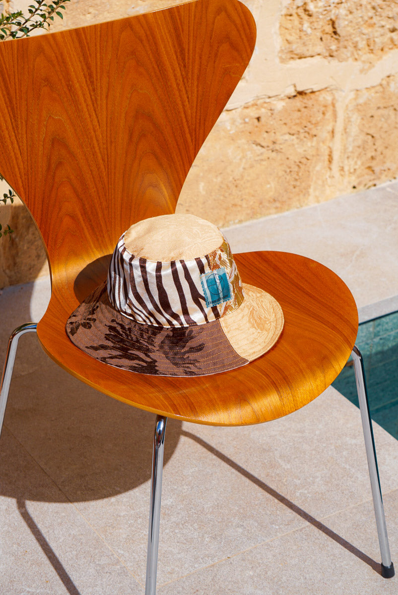 Isolde Bucket Hat L